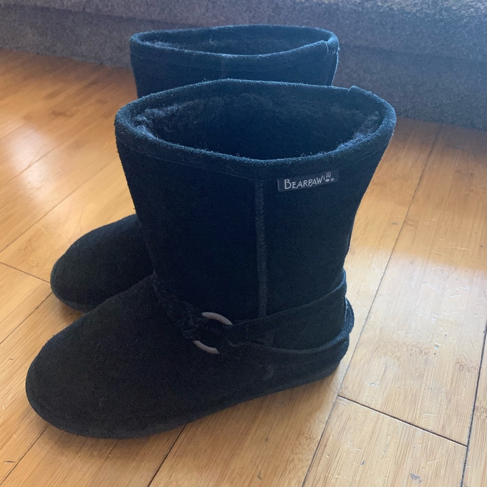 BearPaw black boots